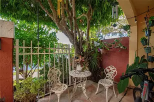 8550 NW 3rd Ln, Miami, FL 33126 - Photo 9