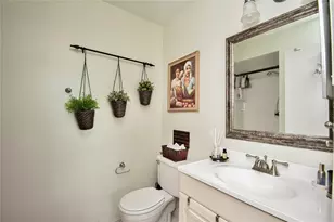 8550 NW 3rd Ln, Miami, FL 33126 - Photo 15