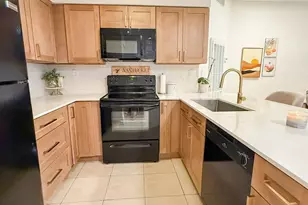 2445 SW 18th Terrace, Fort Lauderdale, FL 33315 - Photo 7