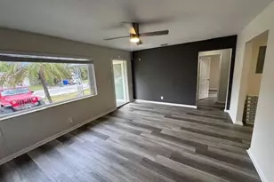 2446 Grant St, Hollywood, FL 33020 - Photo 11