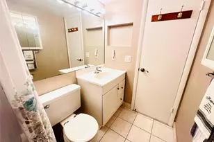 2015 Farnham, Deerfield Beach, FL 33442 - Photo 15