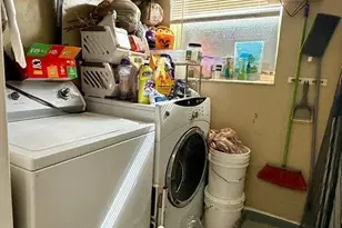 280 NE 40th Ct, Fort Lauderdale, FL 33334 - Photo 11