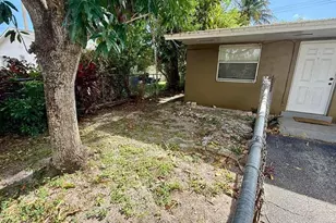 280 NE 40th Ct, Fort Lauderdale, FL 33334 - Photo 21
