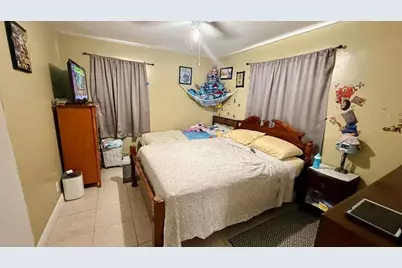 280 NE 40th Court, Fort Lauderdale, FL 33334 - Photo 9