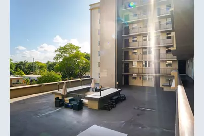 1811 Jefferson Street #304, Hollywood, FL 33020 - Photo 9