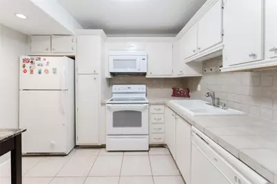 1811 Jefferson Street #304, Hollywood, FL 33020 - Photo 21