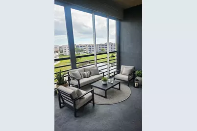 10433 Sunrise Lakes Boulevard #406, Sunrise, FL 33322 - Photo 9