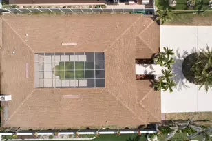 2504 Hibiscus Dr, Belleair Beach, FL 33786 - Photo 5