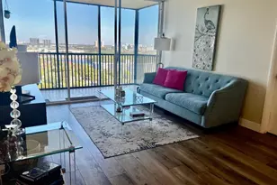 20379 W Country Club Dr, Aventura, FL 33180 - Photo 5