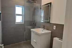 733 NE 18th Ave, Fort Lauderdale, FL 33304 - Photo 21