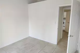 733 NE 18th Ave, Fort Lauderdale, FL 33304 - Photo 51