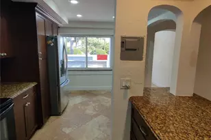 733 NE 18th Ave, Fort Lauderdale, FL 33304 - Photo 9