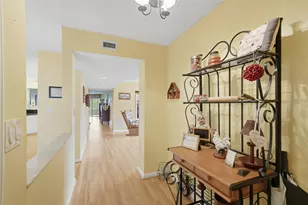 7555 Fairfax Dr, Tamarac, FL 33321 - Photo 11