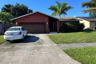 3345 SW 2nd Ct, Deerfield Beach, FL 33442 - Photo 1
