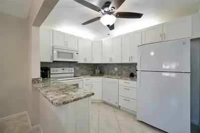 444 Pine Glen Lane #D-1, Greenacres, FL 33463 - Photo 3