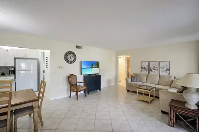 444 Pine Glen Lane #D-1, Greenacres, FL 33463 - Photo 9