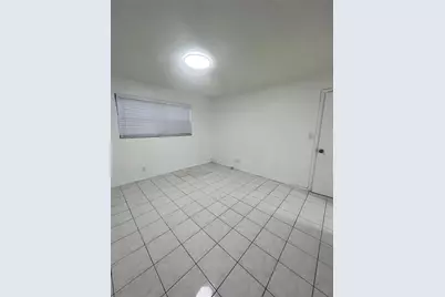 7925 Fairview Drive #101, Tamarac, FL 33321 - Photo 11