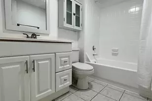 7925 Fairview Dr, Tamarac, FL 33321 - Photo 19