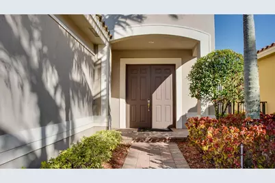 9911 S Miralago Way, Parkland, FL 33076 - Photo 7