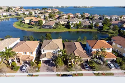 9911 S Miralago Way, Parkland, FL 33076 - Photo 5