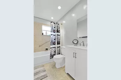 906 Normandy #906, Delray Beach, FL 33484 - Photo 15