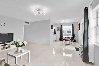 906 Normandy #906, Delray Beach, FL 33484 - Photo 5