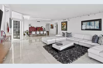 21150 Point Place #2201, Miami, FL 33180 - Photo 7