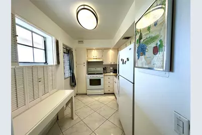 2671 S Course Drive #802, Pompano Beach, FL 33069 - Photo 9