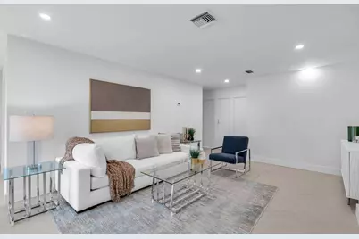 375 Orange Way, West Palm Beach, FL 33405 - Photo 3