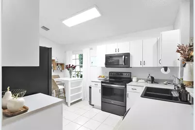 5285 NW 117th Avenue, Coral Springs, FL 33076 - Photo 21