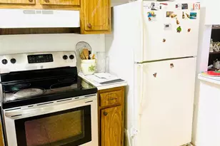 8460 Sunrise Lakes Blvd, Sunrise, FL 33322 - Photo 21