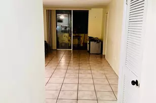 8460 Sunrise Lakes Blvd, Sunrise, FL 33322 - Photo 11