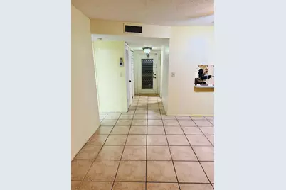 8460 Sunrise Lakes Boulevard #202, Sunrise, FL 33322 - Photo 9