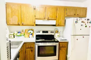 8460 Sunrise Lakes Blvd, Sunrise, FL 33322 - Photo 15