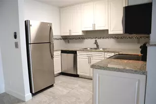 6247 Bay Club Dr, Fort Lauderdale, FL 33308 - Photo 5