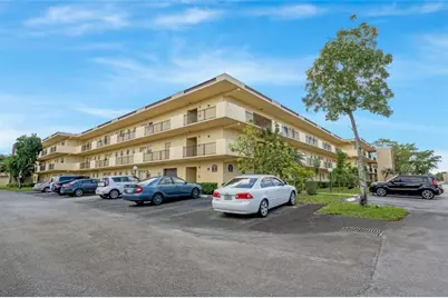 301 Cambridge Road #109, Hollywood, FL 33024 - Photo 11