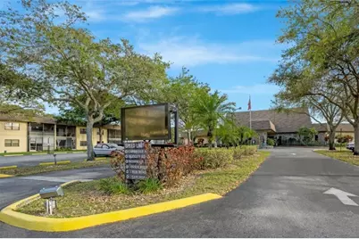 301 Cambridge Road #109, Hollywood, FL 33024 - Photo 13