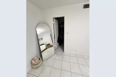 1950 N Andrews Avenue #210D, Fort Lauderdale, FL 33311 - Photo 17