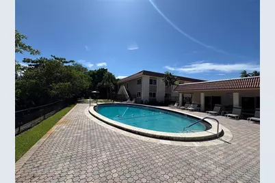 1950 N Andrews Avenue #210D, Fort Lauderdale, FL 33311 - Photo 23