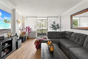 103 Royal Pk Dr, Fort Lauderdale, FL 33309 - Photo 5