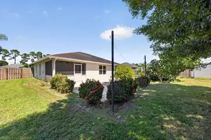 1874 SW Capehart Ave, Port Saint Lucie, FL 34953 - Photo 27