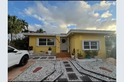 2610 Pierce Street, Hollywood, FL 33020 - Photo 1