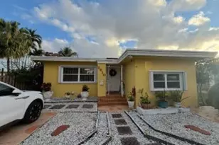 2610 Pierce St, Hollywood, FL 33020 - Photo 1