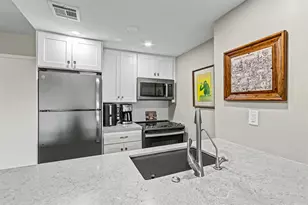 3212 NE 12th St, Pompano Beach, FL 33062 - Photo 11