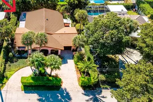 708 NW 6th Dr, Boca Raton, FL 33486 - Photo 1