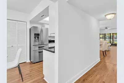 5087 Oak Hill Lane #312, Delray Beach, FL 33484 - Photo 3