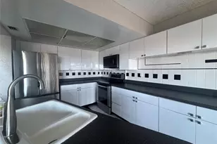 701 NW 19th St, Fort Lauderdale, FL 33311 - Photo 11