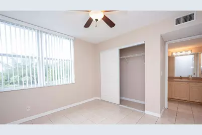 9441 Evergreen Place #401, Davie, FL 33324 - Photo 15