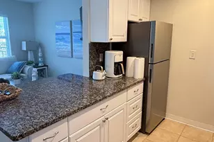 4658 Bougainvilla Dr, Fort Lauderdale, FL 33308 - Photo 11