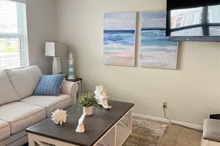 4658 Bougainvilla Dr, Fort Lauderdale, FL 33308 - Photo 3